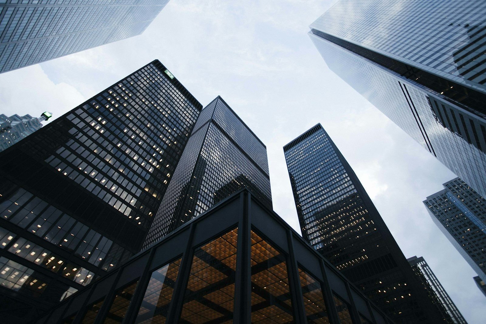 United Kingdom architecture and the built environment